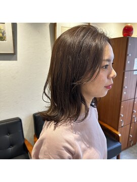 アルマヘアー(Alma hair by murasaki) ◎アッシュベージュのミディアムスタイル◎