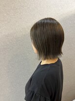 スタジオフィット(STUDIO FITTO)&nbsp;・重たく感じないオリーブカラーボブ・