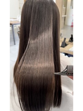 ヨロ(YoLo.) 縮毛矯正