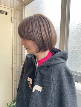 イズミ(Izumi) ふんわりボブ