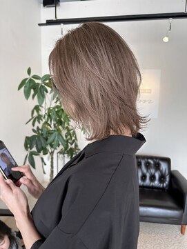 ルーム(Room) モーヴベージュ/レイヤーボブ