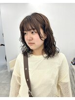 ブラウン(Brown)&nbsp;レイヤーカット/ロングパーマ/ウェットヘア