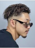 オールバックツイストフェード