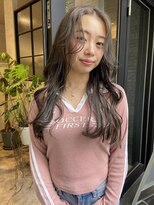 オンドバイサク(ondo by Saku)&nbsp;ミルクティーベージュ／ブリーチカラー/レイヤーカット／20代