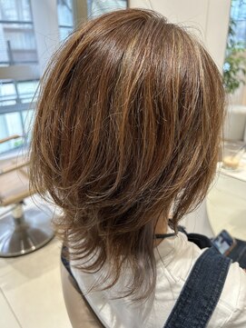 ビオラバイフーガ 綱島(Viola by FUGA) こなれインナーカラーウルフ※20代※30代※40代