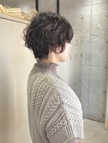 トマト(TOMTO)&nbsp;【RYOHEI】ニュアンスパーマ_ショートヘア_コテ巻き風韓国風