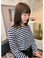 メク(meku)&nbsp;ミディアムレイヤー＊顔まわりカット　関内/横浜