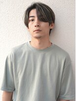 レジュアル(RESSUAL)&nbsp;かき上げヘア　ニュアンスマッシュ　サイドパート　ビジネス