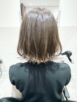 オーバーチュア(overture)&nbsp;「ナチュラル抜け感◎マットカラー×ミディアムボブ」