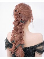 スタスタ 岩本町 秋葉原 ツイン編みおろしポニー、結婚式お呼ばれヘア