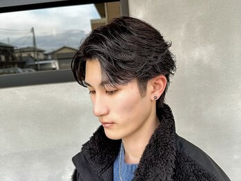 ハイプ 木更津(HYPE)の写真/<ご新規様多数!>クオリティの高いツイストスパイラルパーマ人気[木更津/メンズ/メンズカット/眉毛/学割U24]
