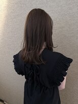 ビファインべクス(Befine becs)&nbsp;柔らかいベージュカラー×ミディアムレイヤースタイル！