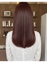 零秒女髪 千里丘店&nbsp;艶感際立つ上品レッドブラウンロング髪質改善艶髪美髪