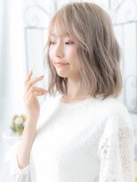 プリモカ 綾瀬(primoC)&nbsp;綾瀬/髪質改善/ホワイトブロンド!ミディアムレイヤーボブパーマe