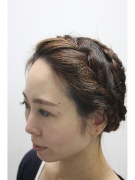 スクラッシュ(SCQRASH) 裏編み込みアップ