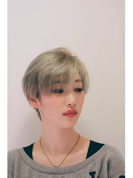 アフロディーテ(hair make aphrodite) 大人ショート