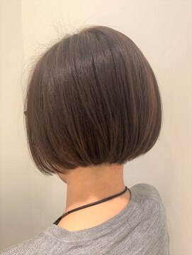 ビーハイブ 一番町店 アヴェダ(BEHIVE) AVEDAカラー×チョコレートブラウン