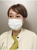 ハイトーンベージュ×ミニマムショート