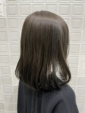 ヘンリエッタ 吉祥寺(Henrietta) カーキブラウン