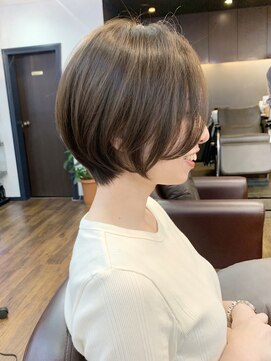 レイラバイアフロート 吉祥寺(Lila by afloat) 畑中正敏】20代30代40代◎小顔丸みくびれショート、ボブ