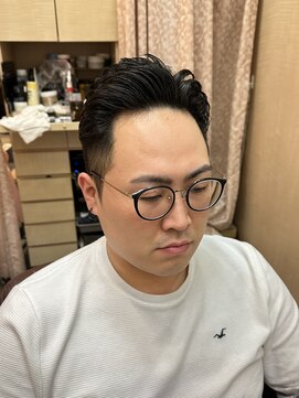 銀座マツナガ 浅草店 ジェントルバーバースタイルツーブロックショートメンズ