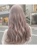 ほんのりピンクベージュ