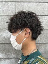 ヒュイル バイ ニアウ(Hwyl by Niau)&nbsp;メンズマッシュパーマ波巻スパイラルパーマニュアンスパーマ