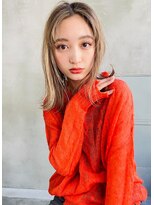 メーヴェ(Mowen) mowen 南堀江　切りっぱなし×ウォームブラウン×骨格矯正