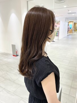 ビーハイブアヴェダ PARCO2店(BEHIVE AVEDA) オリーブグレージュ