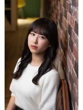 バポス ヘアサロン (BAPOS Hair Salon) ダークカラースタイル