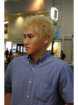 ゼストプール(ZEST POOL) ハイトーンスパイキーショート