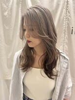 イロ(iiro)&nbsp;white beige/ブリーチカラー/ベージュカラー/MARINA