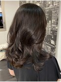 スタイリングが時短！秋冬に向けて艶髪ナチュラルカール！