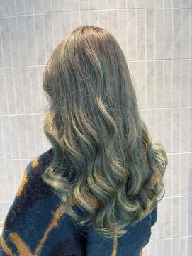 ワン 戸塚(ONE008) 【シルバー×グリーン デザインカラー】