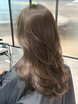 シオン(shion) オリーブベージュロング韓国ヘア顔周りレイヤー_ba577831