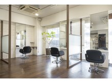 ヘアーアンドメイク ルシエル(hair&make Luxiel)の雰囲気(ゆっくりとおくつろぎ頂ける半個室の空間☆葛西駅/葛西駅前)