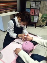 ネイルも施術できます♪