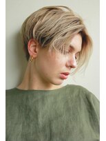 ナヌーク シブヤ(nanuk shibuya)&nbsp;ハイトーンで楽しむモードなショート