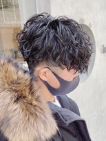 フィフス(fifth) ツイストスパイラルパーマスリークショートツーブロックマッシュ