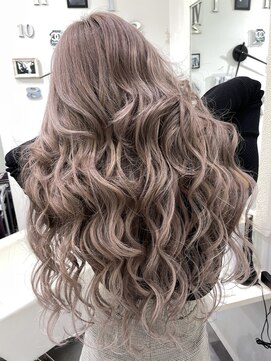 ラピス 池袋(Lapis) 【Lapis/池袋】ラベンダーベージュ