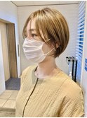 ショートボブ