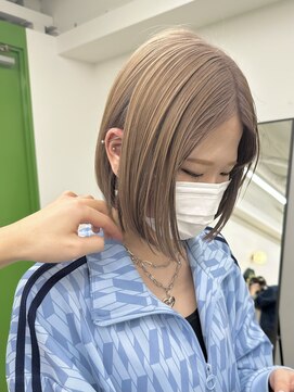 シカ(sica) ハイミルクティーベージュ！