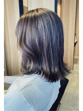 アン たまプラーザ(un) ◆ハイライト＋ブルーベージュ♪【髪質改善オージュアサロン