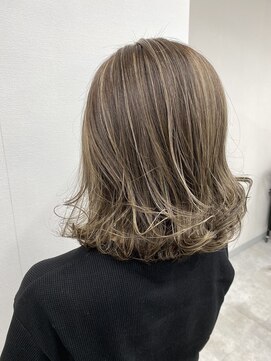 アオアクア バイ グルグル 小岩店(ao akua by GULGUL) 黒髪 前髪パーマ 透明感ベージュハイライトカラー 小岩