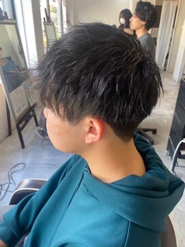 メンズカット バイ ソイクフ(メンズカット by SOY-KUFU) MEN'S HAIRアッシュブラックツーブロックショート