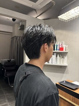 ハイル(KHAIR) アッシュブラック×毛流れでモテ髪へ!《谷 昂将》