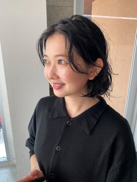 エヴァン(HEVIN) 黒髪ボブ☆パーマ