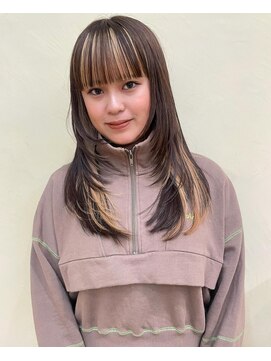 スニュウ(snuw) 【snuw mina】レイヤーカット/高校卒業カラー/初カラー/インナー