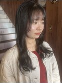 ブルーブラック×透明感