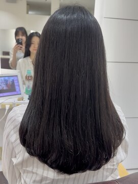 ラウレア(LAULEA) コテ巻き風ストカール/ストレートパーマ/ワンカールパーマ/小顔